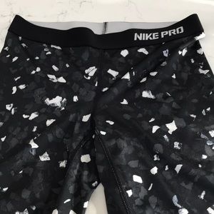 Nike spandex - workout capri’s
